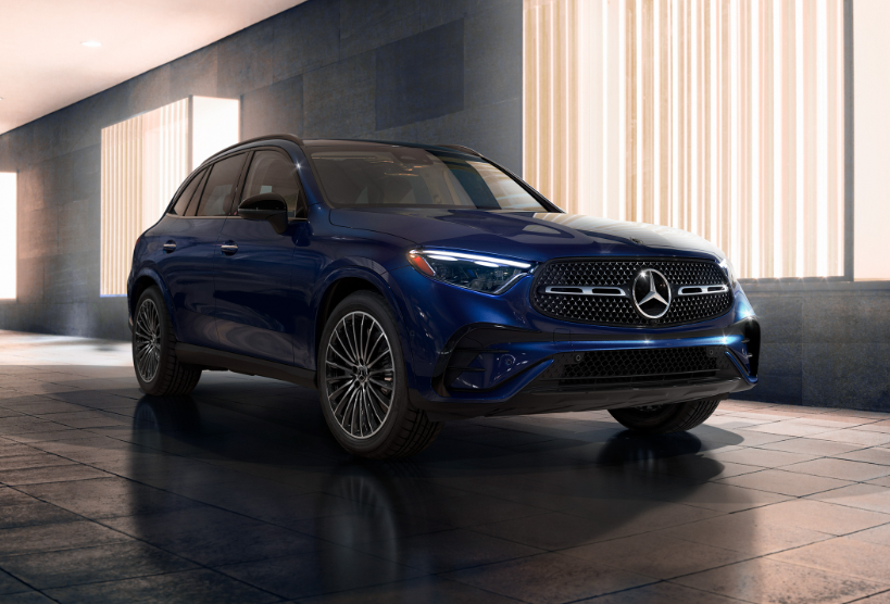 Why Your Mercedes-Benz GLC Needs an AGM Battery